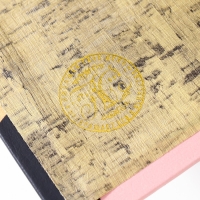 Сейф-книга дерево кожзам "Лица" 21х13х5 см