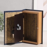 Сейф-книга дерево кожзам "История Отечественной геральдики" тиснение 21х13х5 см