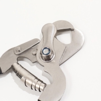 Когтерез-секатор с широкой прорезиненной ручкой, 14 х 7 х 1,9 см, эконом, микс цветов Когтерез-секатор с широкой прорезиненной ручкой, 14 х 7 х 1,9 см, эконом, микс цветов