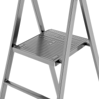 Стремянка Nika СП4, высота до рабочей площадки 845 мм , 4 ступени Стремянка Nika СП4, высота до рабочей площадки 845 мм , 4 ступени