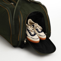 Сумка дорожная на колёсах, отдел на молнии, отдел для обуви, 3 наружных кармана, длинный ремень, цвет хаки Сумка дорожная на колёсах, отдел на молнии, отдел для обуви, 3 наружных кармана, длинный ремень, цвет хаки