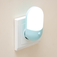 Ночник "Фини" LED 1Вт голубой 4,5х6х9 см RISALUX