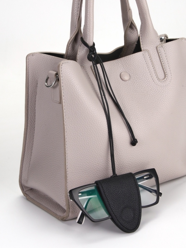 Держатель для очков на шею, шнурок  88 см, 4.5 х 7 см, чёрный