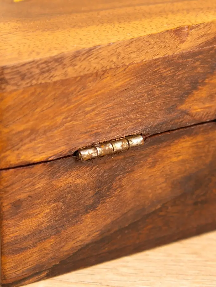 Шкатулка "Фазы Луны" 10х10х6 см, дерево шишам