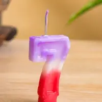 Свеча цифра "7" 8х3,75х1 см