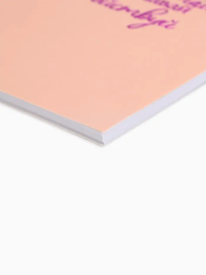 Ежедневник в мягкой обложке А5, 60 листов в точку "Мечтай"