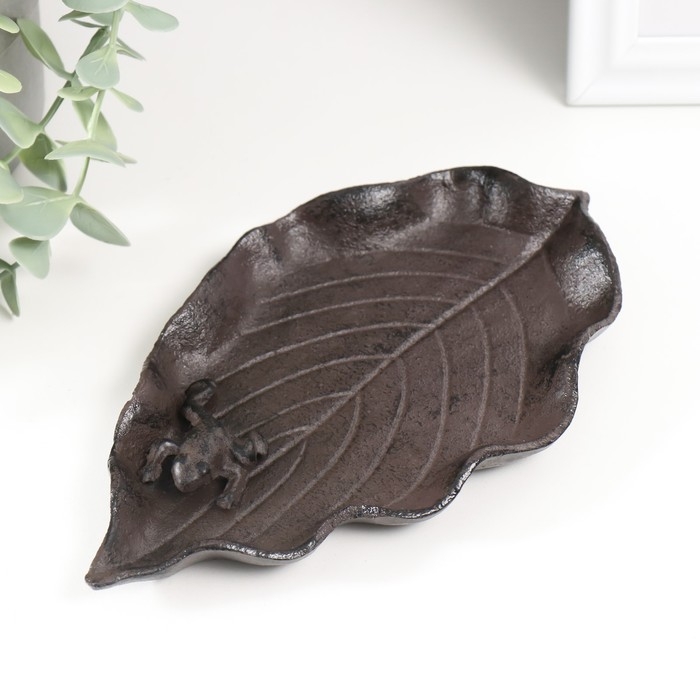 Сувенир чугун подставка "Лягушка на листе" 1х19х11 см