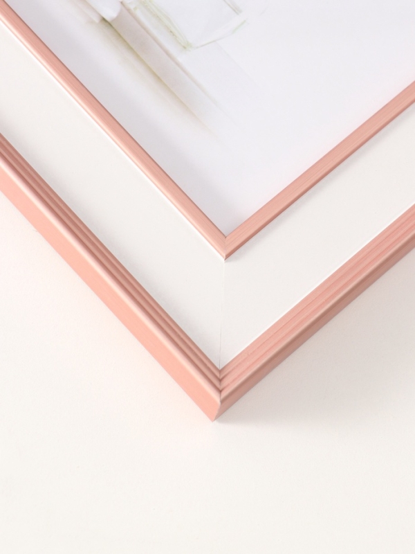 Фоторамка пластик 20х25 см "Романтизм" розовая 2,5х26,2х31,2 см