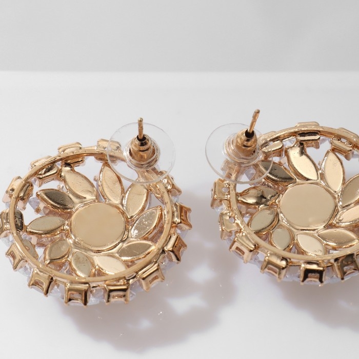 Серьги со стразами &laquo;Вспышка&raquo; цветочная, цвет белый в золоте