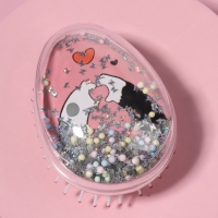 Расчёска - шейкер &laquo;Лапки&raquo;, 5,5 &times; 9 см, цвет розовый