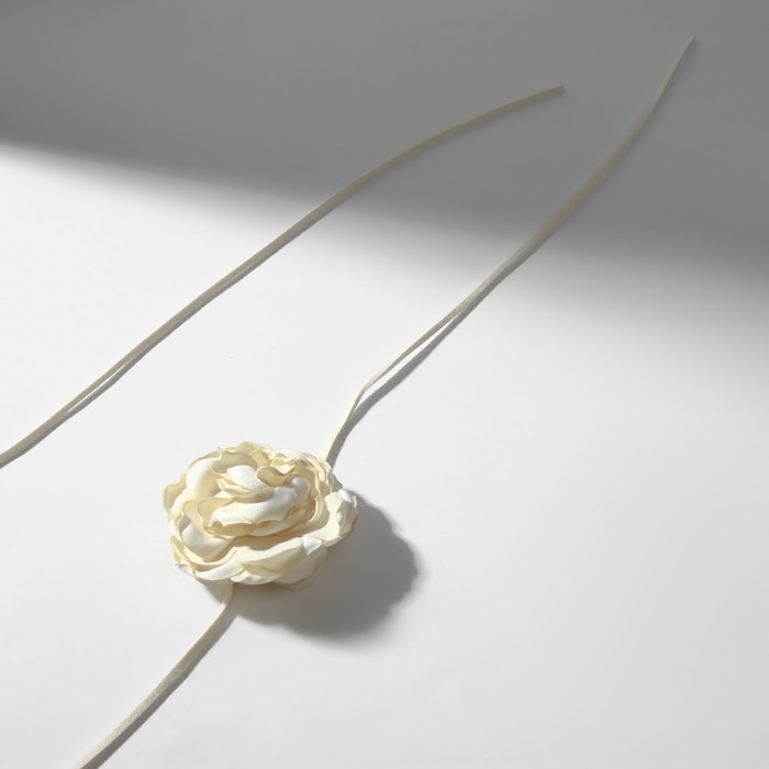 Чокер &laquo;Танго&raquo; цветок на шнурке, роза тренд, цвет белый