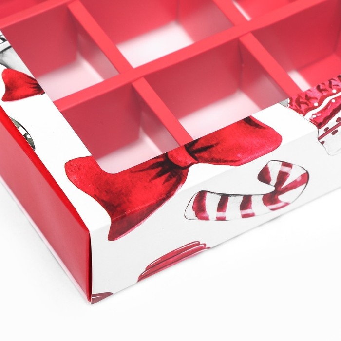 Новый год. Коробка под 9 конфет Новый год. Коробка под 9 конфет "Новогодний фонарик", 13,7 х 13,7 х 3,5 см, кондитерская упаковка