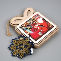 Подвеска световая "Белочка с подарками", 11х9 см, LR41x3 (в компл.), свечение тёплое белое Подвеска световая "Белочка с подарками", 11х9 см, LR41x3 (в компл.), свечение тёплое белое