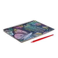 Творческая книга &laquo;Гравюры. Красный фон с голографией&raquo;, 14 стр.