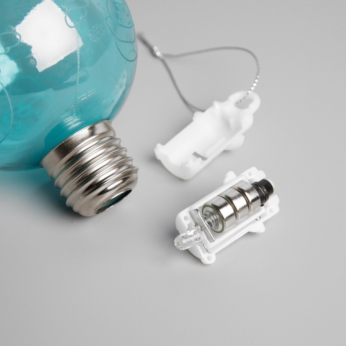 Ёлочный шар &laquo;Дед Мороз&raquo; голубой, батарейки, 1 LED, свечение тёплое белое