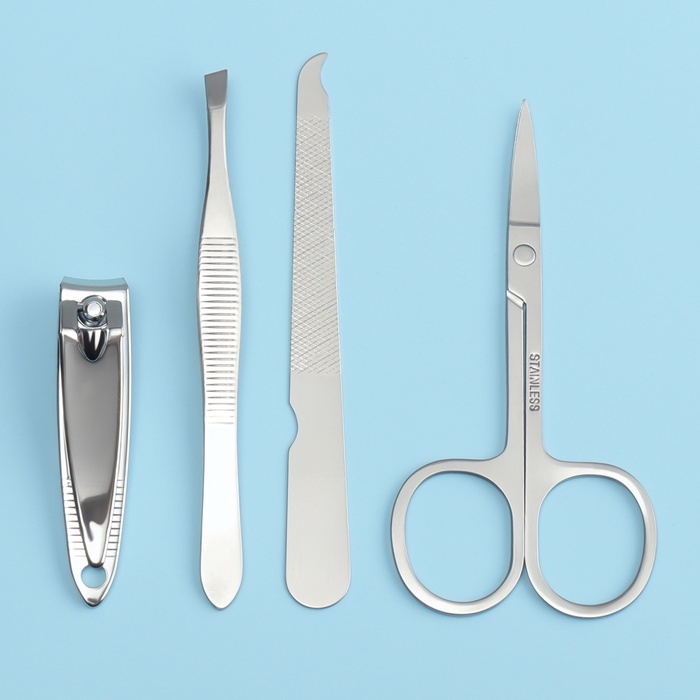 Набор маникюрный, 4 предмета, цвет серебристый Набор маникюрный, 4 предмета, цвет серебристый