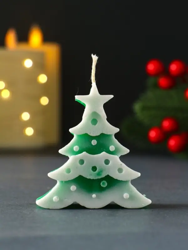 Свеча новогодняя "Ёлочка с огоньками" 60х70 мм, зелёный