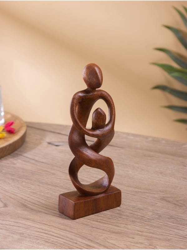 Сувенир "Семья" дерево суар, 9х4х20 см