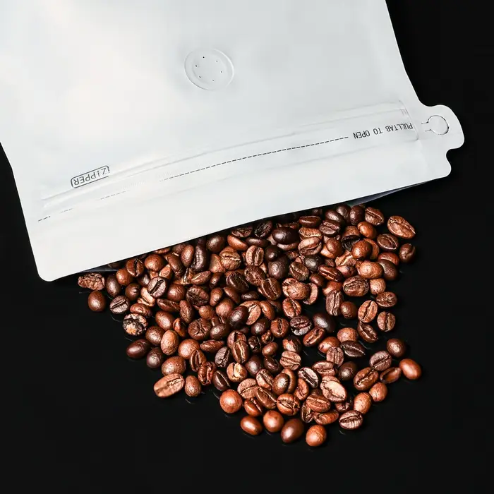 Пакет восьмишовный с замком, белый,17.5 х (19.5&times;22.5) х 4.5