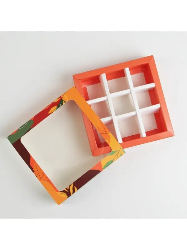 Коробка для конфет, кондитерская упаковка, 9 ячеек, &laquo;Любимому учителю&raquo; 14.5 х 14.5 х 3.5 см