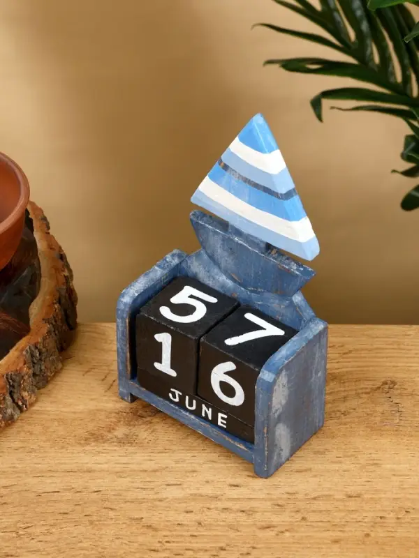 Календарь настольный &laquo;Кораблик&raquo;, 11&times;5.5&times;19 см, дерево, синий