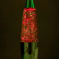 Светильник "Зеленая ракета" LED, лава, блёстки, от батареек 3хLR44 19 см RISALUX