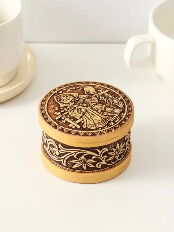 Шкатулка круглая "Машенька", 8,5х5см, береста