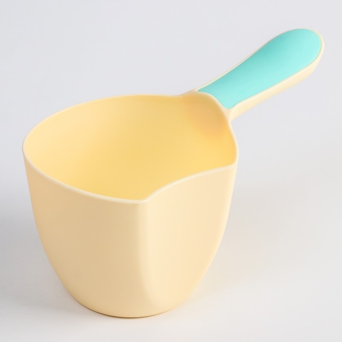 Ковш пластиковый для купания и мытья головы, детский банный ковшик, 500 мл., цвет МИКС Ковш пластиковый для купания и мытья головы, детский банный ковшик, 500 мл., цвет МИКС