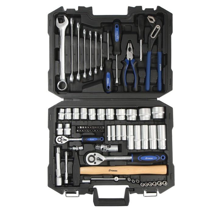 Набор инструментов в кейсе ТУНДРА, автомобильный, CrV, 1/2 Набор инструментов в кейсе ТУНДРА, автомобильный, CrV, 1/2", 1/4", 74 предмета