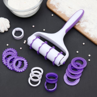 Валик для нарезки теста Доляна «Лепота», 12,5×3×19 см, 4 насадки, цвет белый Валик для нарезки теста Доляна «Лепота», 12,5×3×19 см, 4 насадки, цвет белый