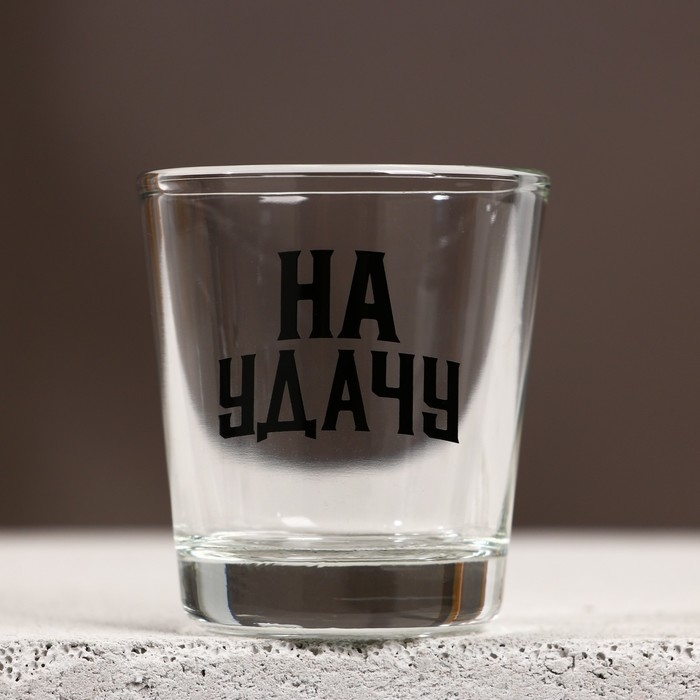 Подарочный набор косметики &laquo;На удачу&raquo;, гель для душа во флаконе виски 100 мл и стопка, Новый Год