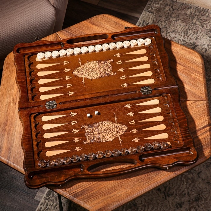 Нарды ручной работы Нарды ручной работы "Филин", глубокая резка, с ручкой, 60х30 см, с шахматным полем, массив ореха, Армения