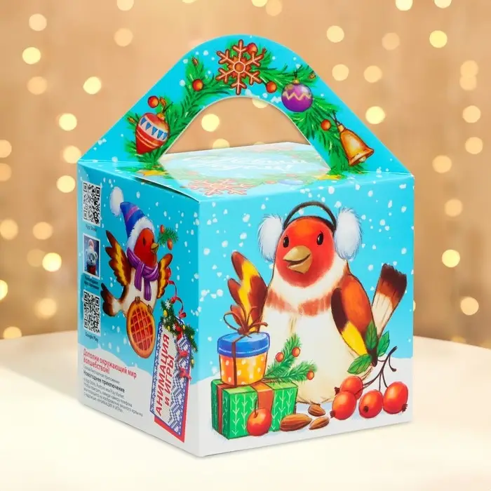 Подарочная коробка Новогодняя Кубик большой &laquo;Бельчата&raquo; с анимацией 12&times;12&times;12 см