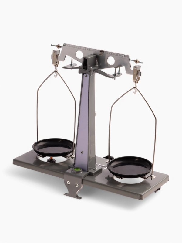 Весы лабораторные, с набором гирь 200 г.