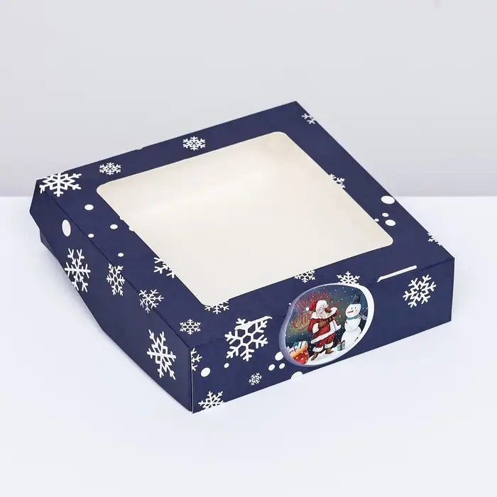 Коробка подарочная новогодняя складная с окном &laquo;Метель&raquo;, 15&times;15&times;4 см