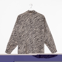 Блузка женская, цвет экрю, принт зебра, размер 46