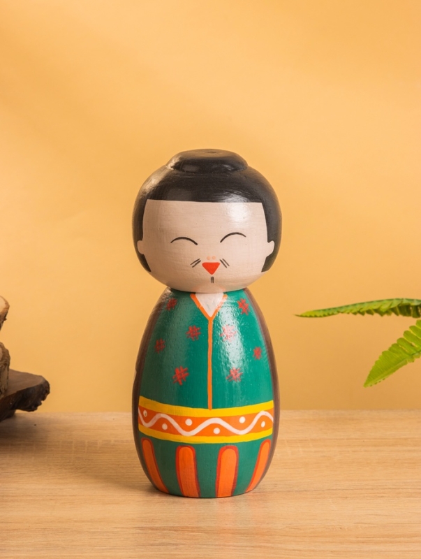 Деревянная кукла кокеши "Фудзико" 9х9х21 см