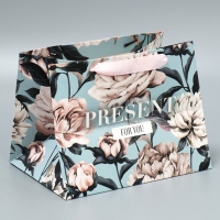 Пакет подарочный с широким дном, упаковка, &laquo;For you&raquo;, 25 х 19 х 18 см