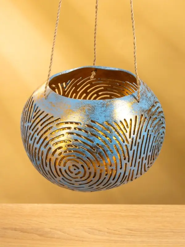 Подсвечник подвесной из кокоса, 16х16х11 см, цв. голубой-золотой