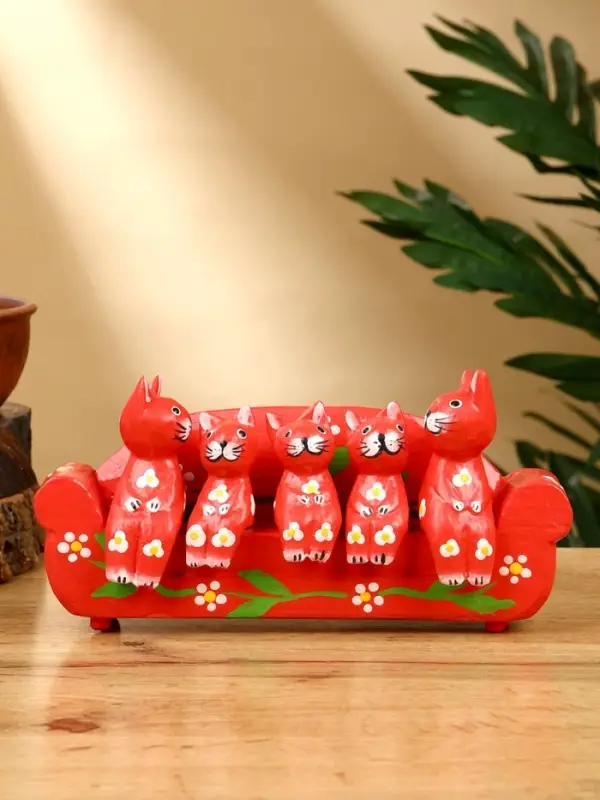 Сувенир "Кошачье семейство" дерево 20х5х10 см, цв. красный