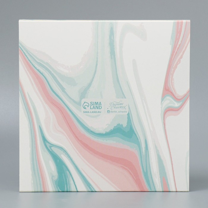 Коробка под 8 конфет и шоколад с ячейками, кондитерская упаковка, &laquo;Флюид&raquo; 18 х 18 х 4 см