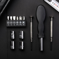 Набор инструментов в банке &laquo;Мужик может всё&raquo;, 13 предметов