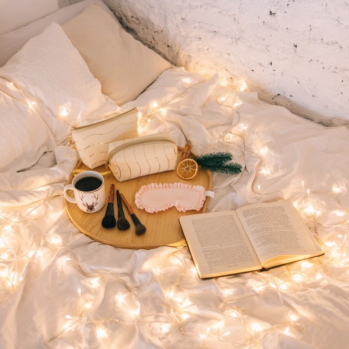 Гирлянда &laquo;Нить&raquo; 10 м, IP20, прозрачная нить, 100 LED, свечение тёплое белое, 8 режимов, 220 В