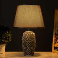 Настольная лампа "Камила" Е14 40Вт серо-белый 22х22х35 см RISALUX