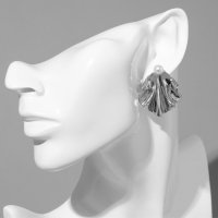 Серьги с жемчугом «Жемчуг» ракушка, немо, цвет серебро Серьги с жемчугом «Жемчуг» ракушка, немо, цвет серебро