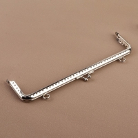 Фермуар пришивной &laquo;Прямоугольник&raquo;, с креплениями, 20 &times; 6 см, цвет серебряный