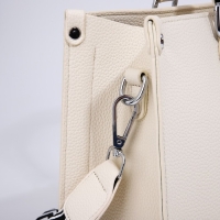 Сумка женская тоут на молнии, цвет белый