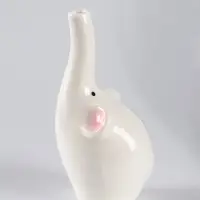 Ваза настольная керамика "Слоник" 15,5х7 см, белый