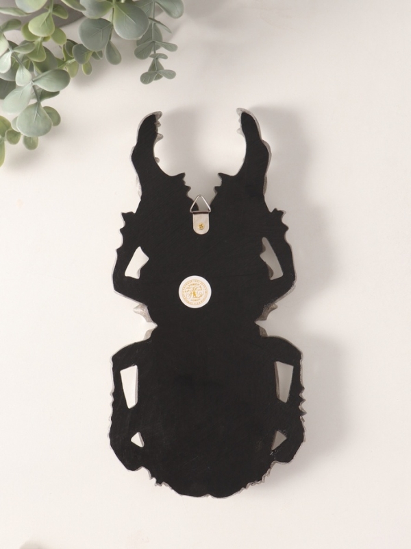 Подставка интерьерная полистоун "Жук-олень" серебро 25х13х2 см