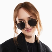 Очки солнцезащитные uv 400, дужка 13 см, ширина 12.5 см, линза 5.1&times;5.4 см